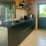 Charming Summer House Near Гиллеляйе