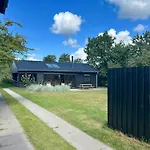 Дом отдыха Charming Summer House Near Гиллеляйе